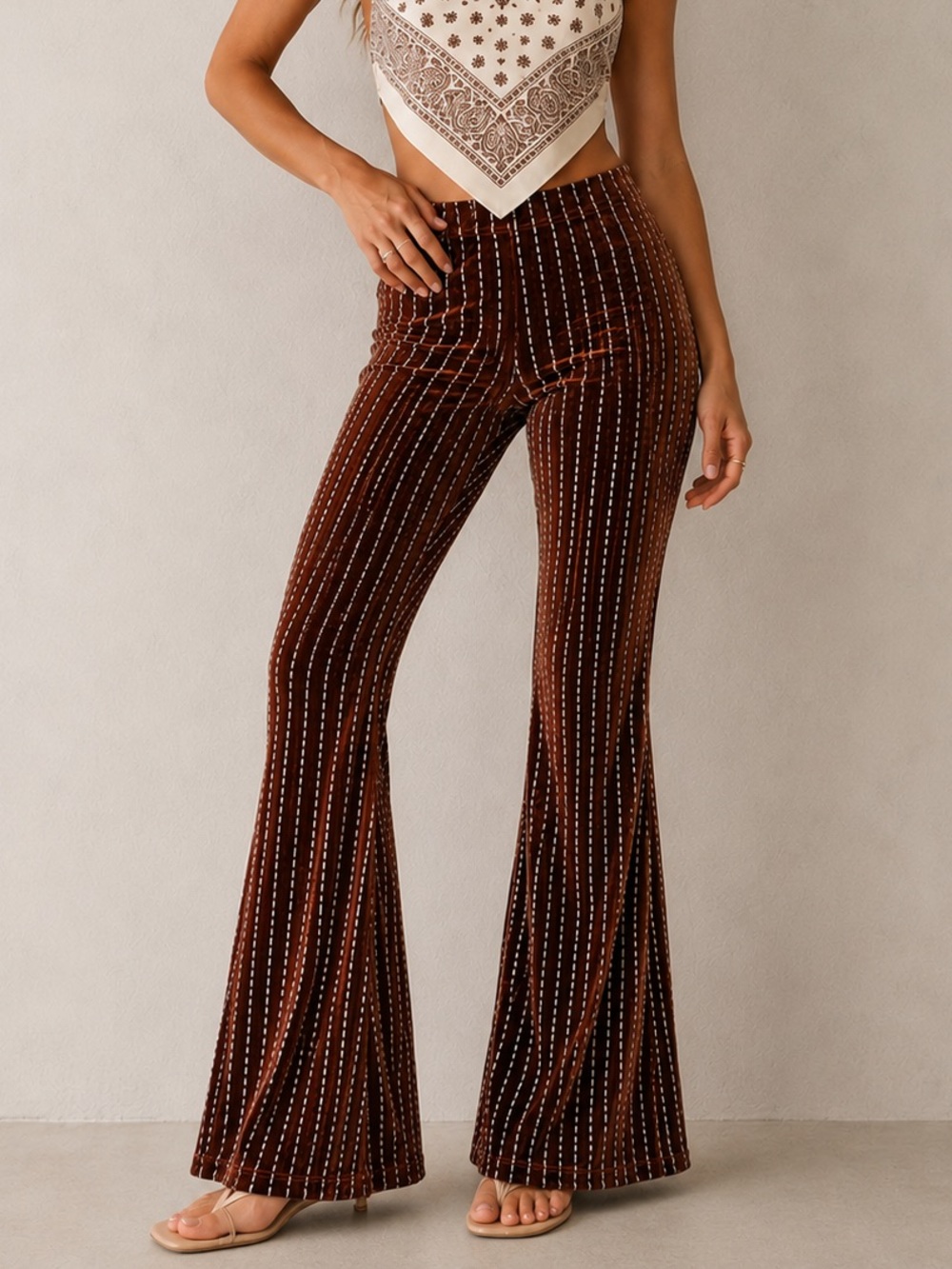 🤎 Bear Dance | Brown Ribbed Stretch Flare Pants w/ Vertical Glitter Stripes | L